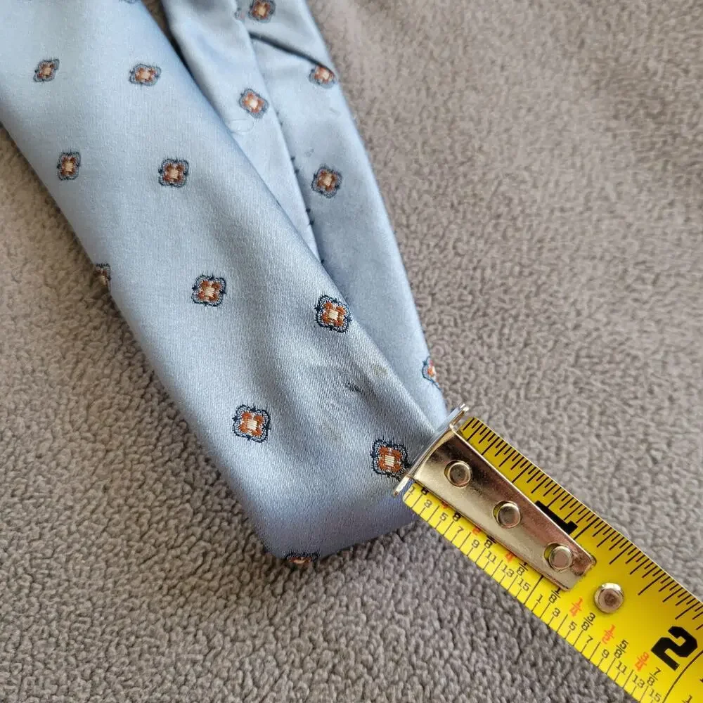 VINTAGE‎ JOHN FREDERICS Tie One Size Blue Red Florals Union Made RN18240